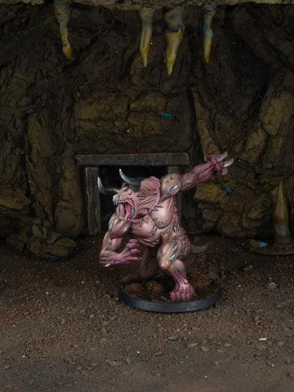 Mórnmab [AUGUST PRE-ORDER]